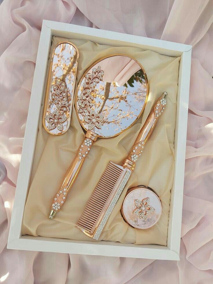 4-Piece Rose Gold Vanity Set with Crystal Embellishments 4-Piece Rose Gold Vanity Set with Crystal Embellishments