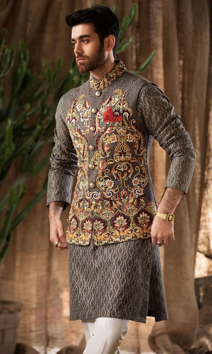Men's Embellished Brocade Nehru Jacket & Kurta Set Men's Embellished Brocade Nehru Jacket & Kurta Set